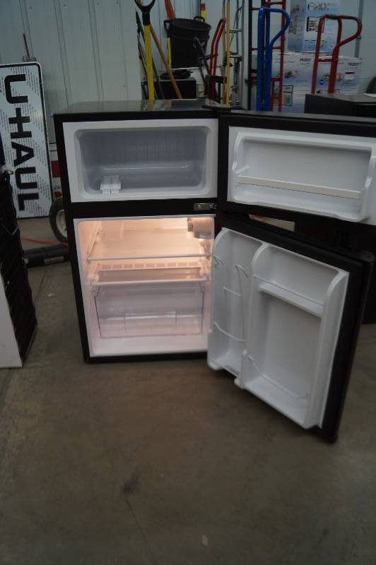 Haier 2 Door FridgeFreezer