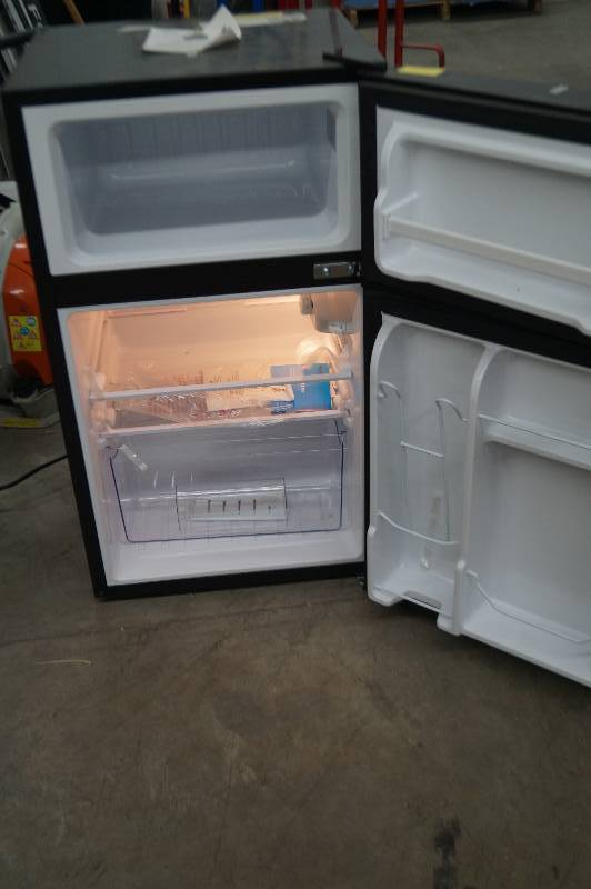 Haier 2 Door FridgeFreezer