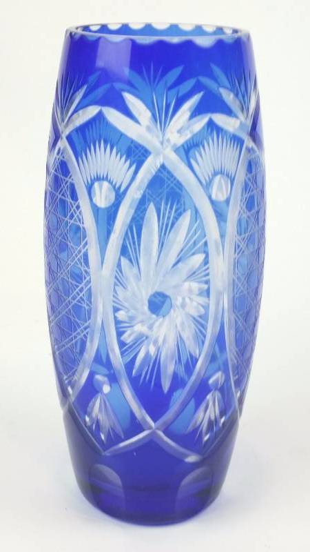 lot 79 image: 10 Cobalt Blue Cut To Clear Crystal Vase