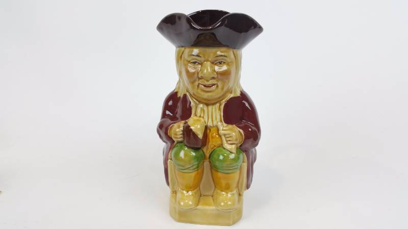 lot 123 image: Hoffritz LS Philpot Mug