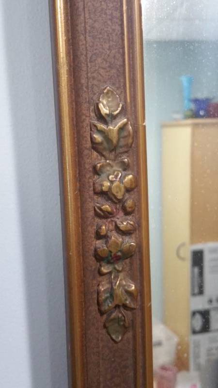 lot 33A image: Antique Framed Mirror