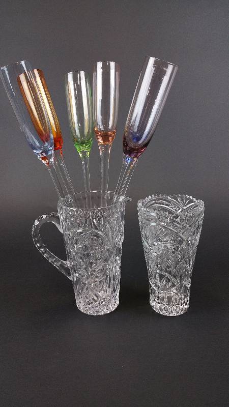 lot 53 image: (5) Unique Champagne Flutes  (2) Cut Crystal Pitchers