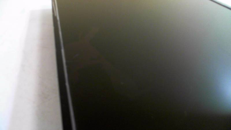 lot 404 image: Seiki SE40FYT 40in 1080p LED HDTV Streaming MUSE Doesnt Power On With Remote Cracked Screen