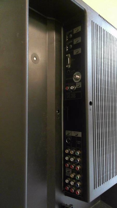 lot 406 image: SHARP AQUOS LC-42D43U 42in 720p LCD HDTV No Remote Doesnt Power On Cracked Screen