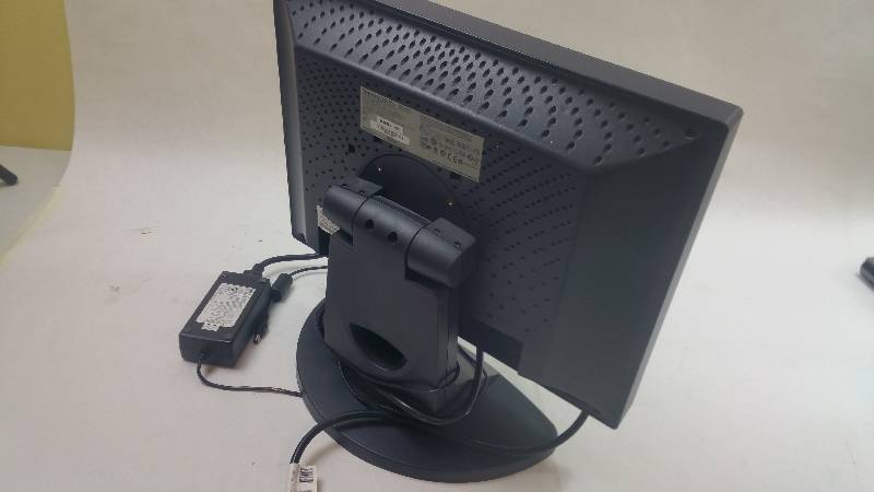 lot 415 image: ViewSonic VE150b 15in LCD Monitor 1024 x 768 GREAT WORKING CONDITION