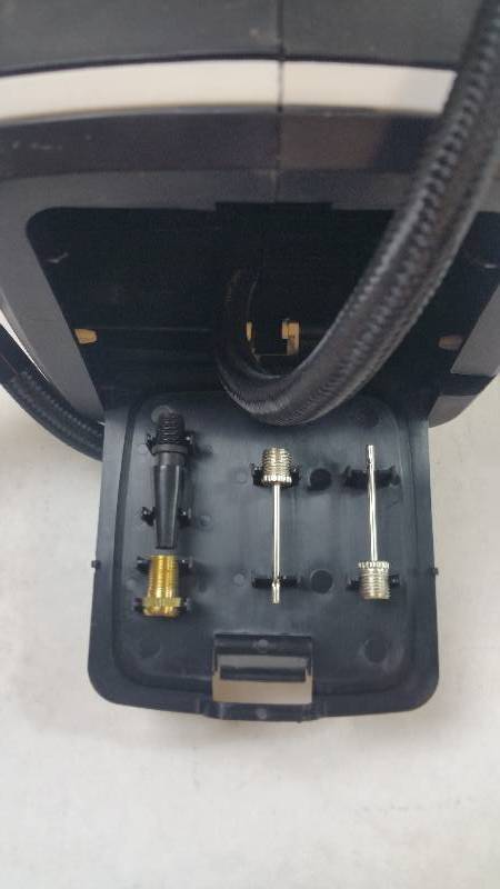 lot 456 image: 12-Volt120-Volt Home and Auto Inflator BROKEN POWER ADAPTER