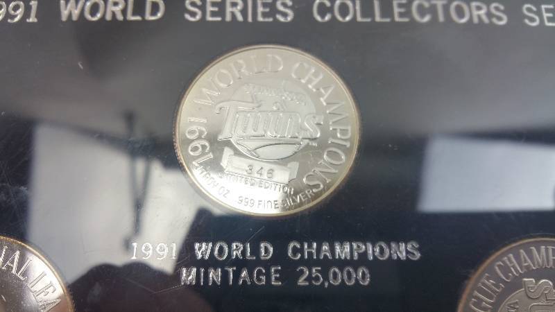 lot 504 image: 1991 World Series 7 Silver Round Coin Set .999 Set Silver 346500 GREAT CONDITION