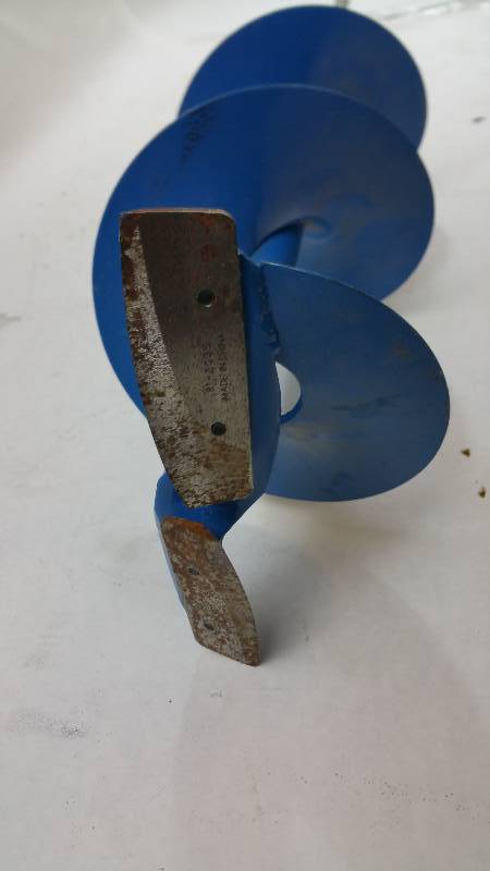 lot 544 image: Strikemaster Augers Adjustable Handle Hand Auger GOOD WORKING CONDITION