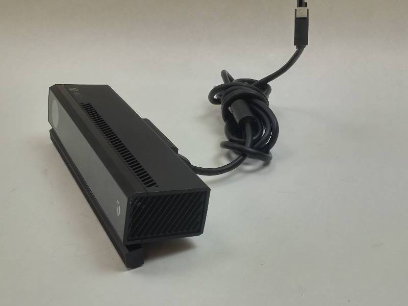 lot 55 image: Kinect Model 1520 For Xbox One FOR PARTS