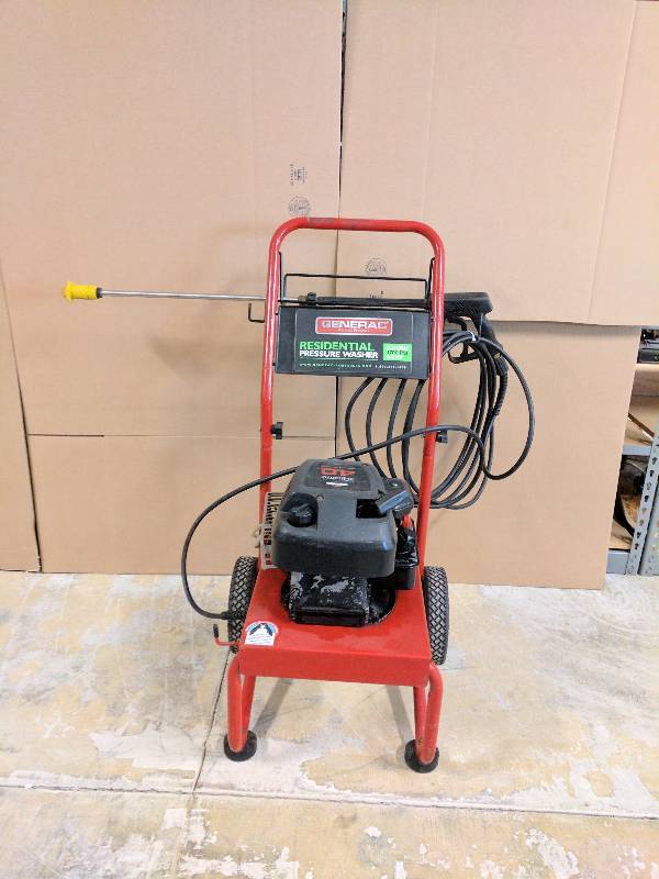 lot 3 image: Generac Residential Pressure Washer, 1,700 PSI, 1467-0 Model