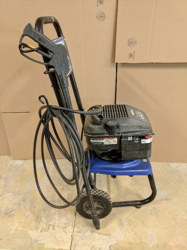 lot 4 image: Champbell Huasfeld PW205015LE Pressure Washer 6.0 HP 2000 PSI