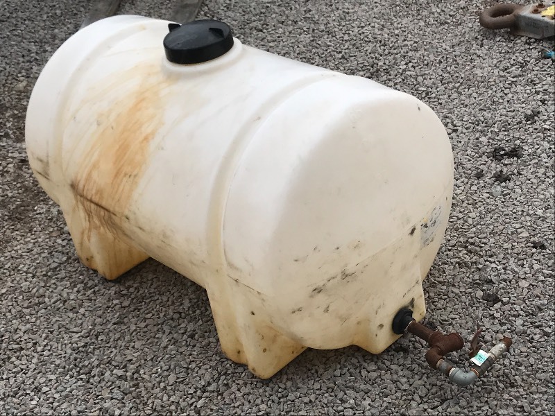 lot 5 image: 65-Gallon Plastic Liquid Tank ...