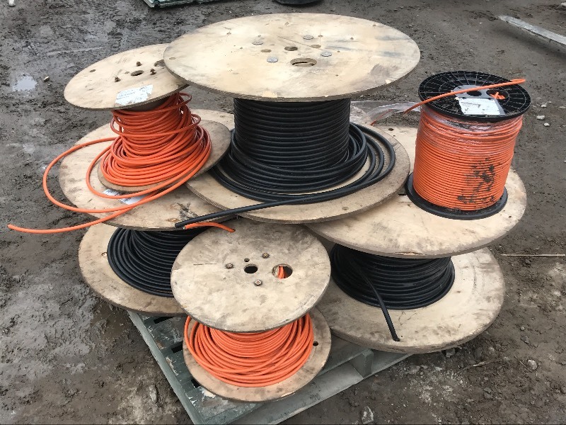 lot 7 image: Pallet Of Spools Of Insulated Cable...