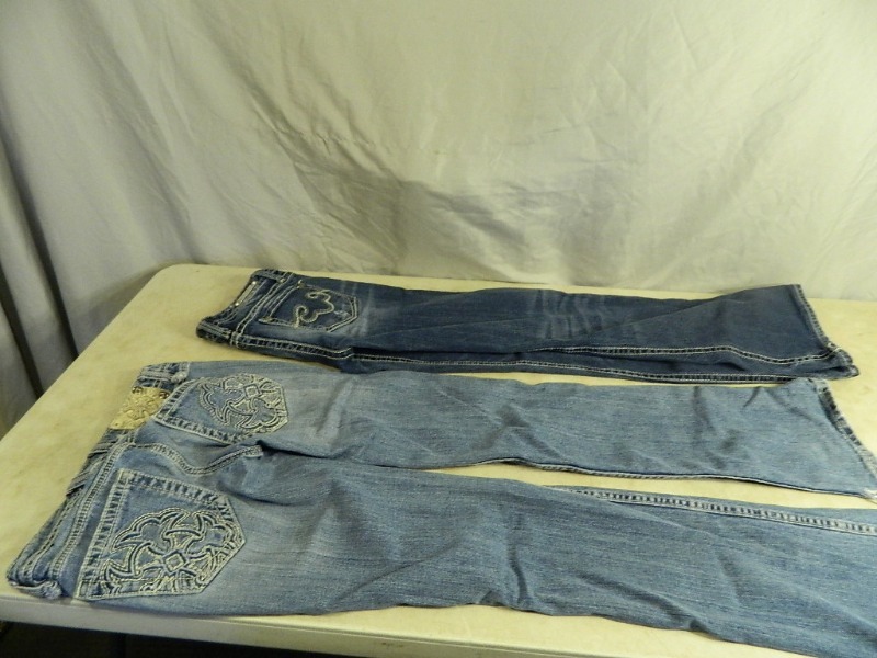 lot 42 image: Miss Me and Redrock Jeans