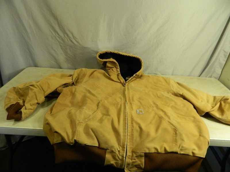 lot 45 image: Carhartt Jacket