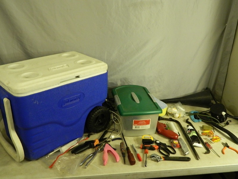 lot 72 image: Cooler and More