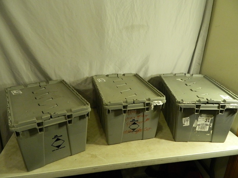 lot 84 image: 3 Commercial Totes with Hinged Lids