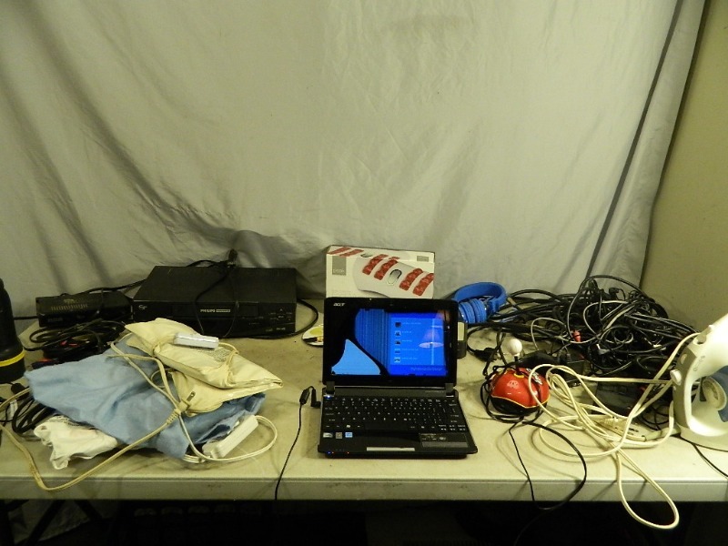 lot 101 image: Assorted Electronics
