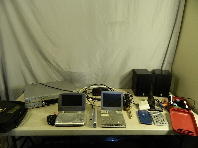lot 102 image: Assorted Electronics