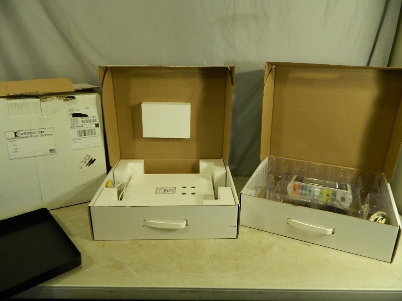 lot 107 image: CardioCom Commander Flex System