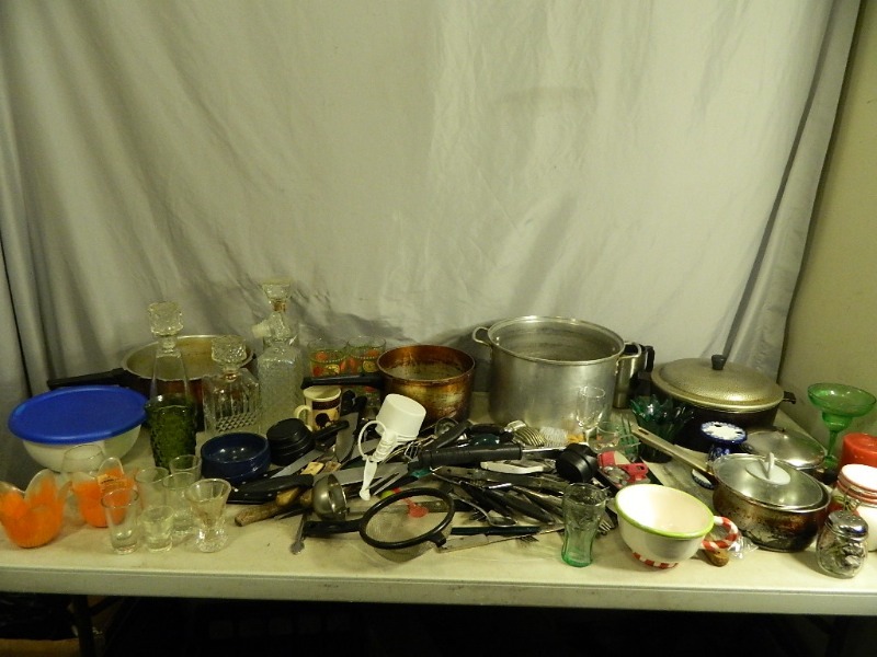lot 200 image: Stock Pot, Silverware, and More