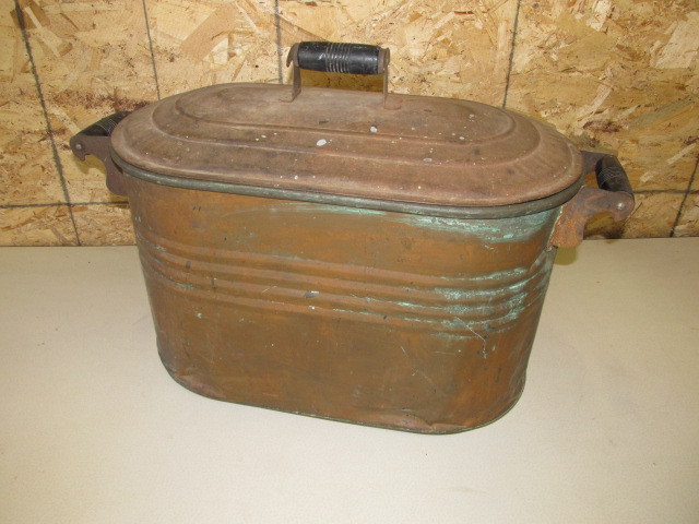 lot 97 image: Antique Copper Boiler wMatching Lid
