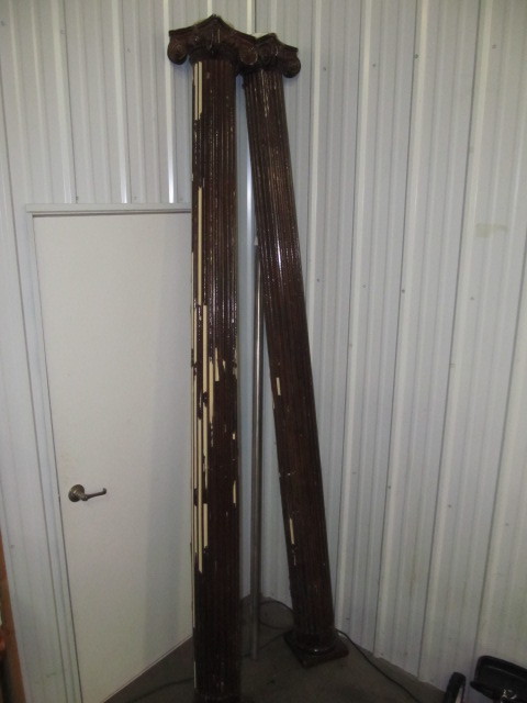 lot 78 image: Pair of Large Wooden Architectural Columns