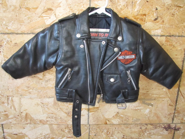 lot 110 image: MINT Condition Childs Harley Davidson Leather Jacket
