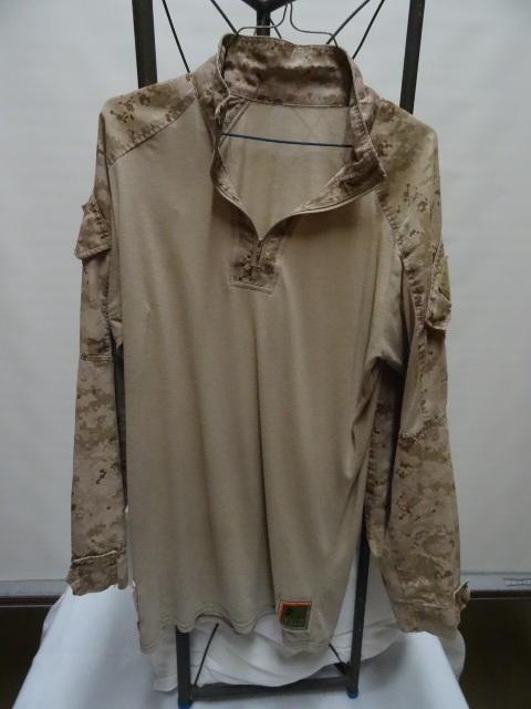 USMC combat shirt. Size medium...
