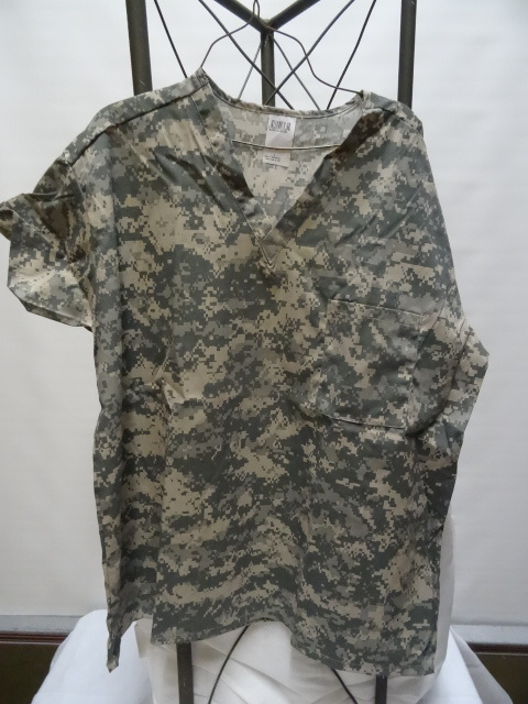 Large camouflage scrub...
