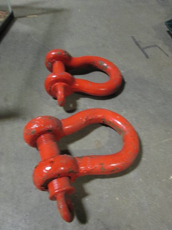 Towing Hooks