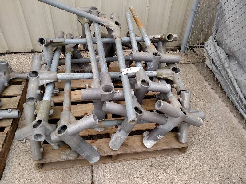 lot 13 image: Elkof D-100 Aluminum Dock Fittings,...