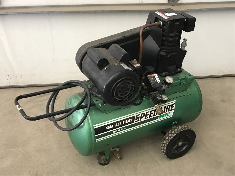 lot 9 image: Speed-Aire Air Compressor