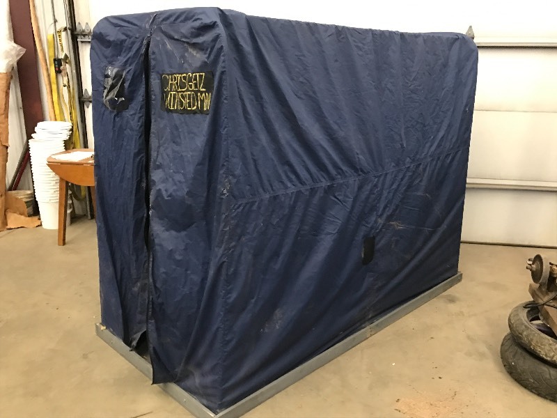 lot 19 image: 4x8 Portable Ice House