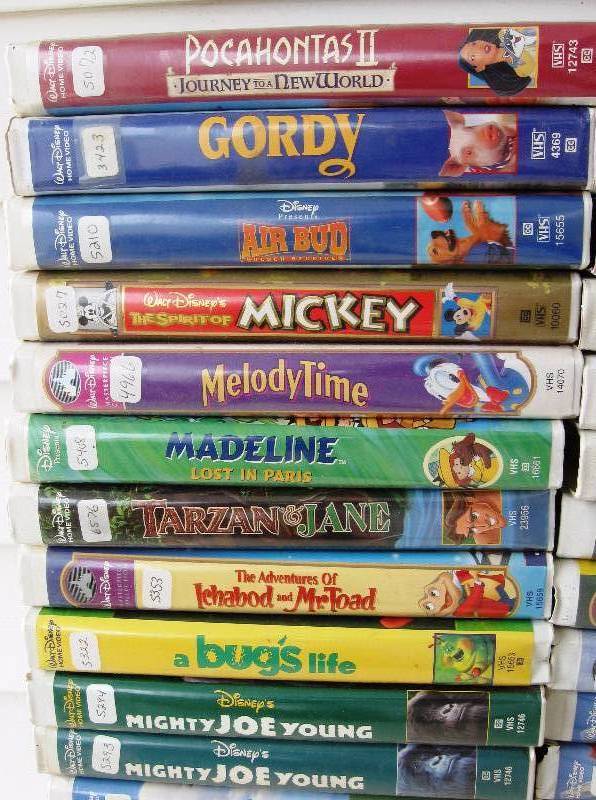 lot 88 image: Large Disney VHS Movie Lot