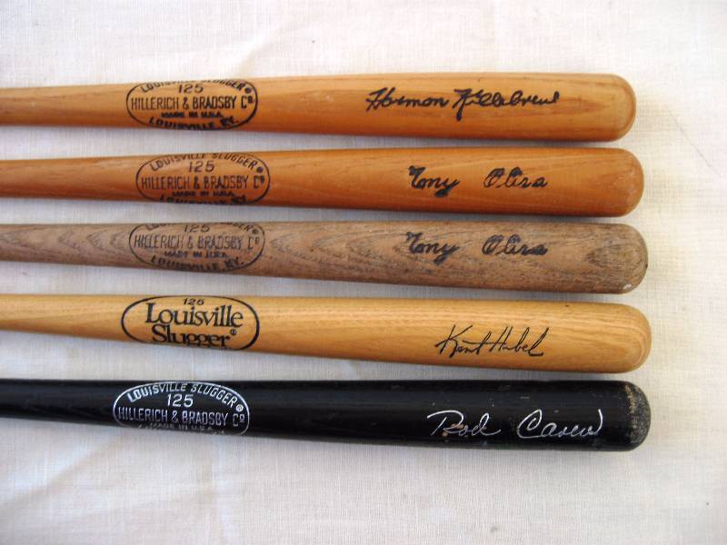 lot 40 image: Signed, Vintage, Mini Baseball Bats