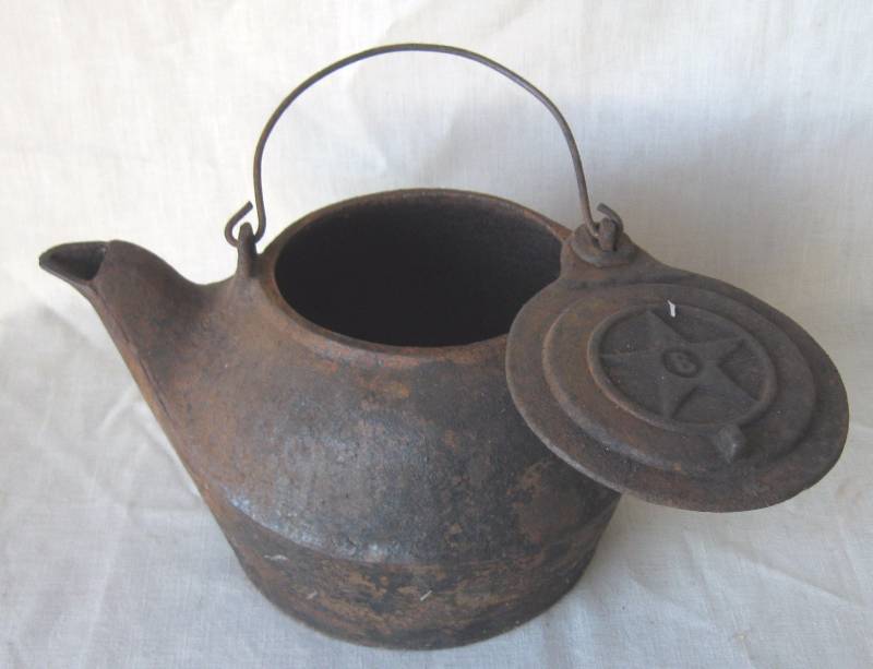 lot 114 image: Primitive Cast Iron Water Kettle with Swivel Lid