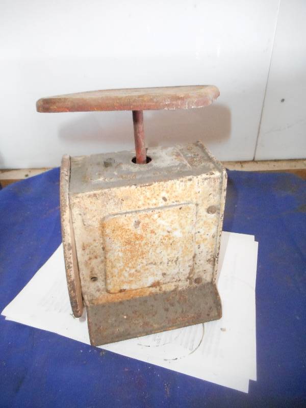 VINTAGE WAYRITE SCALE