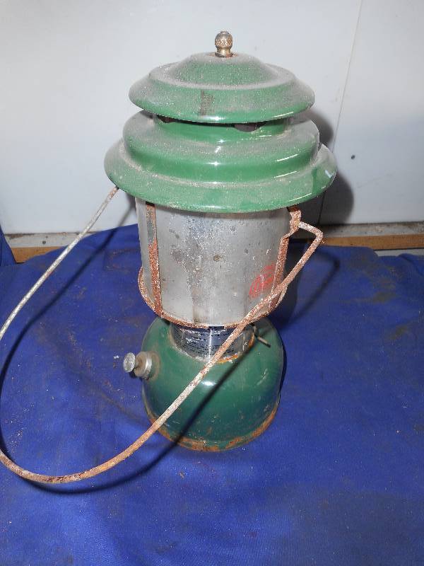 1177 COLEMAN LANTERN