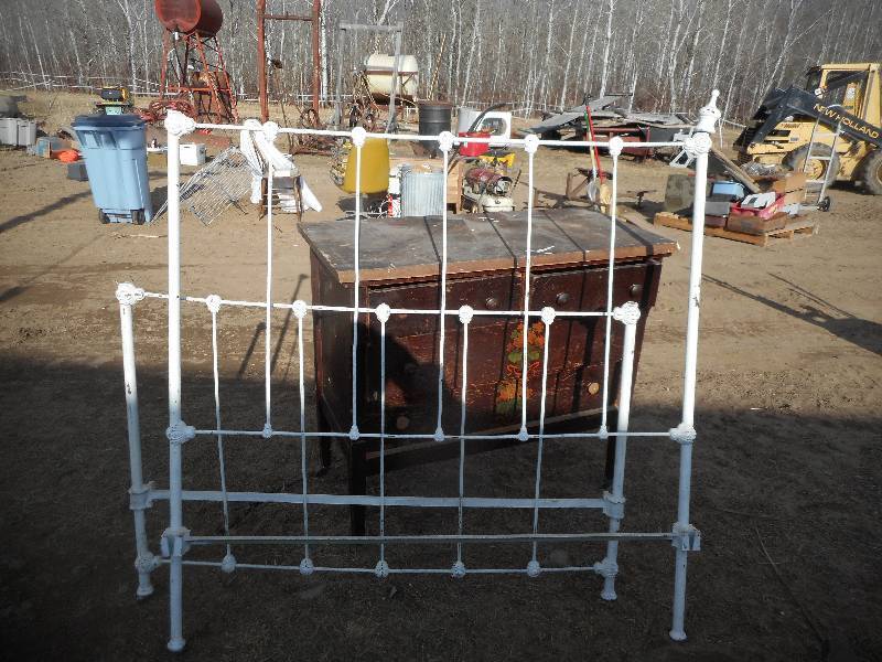 ANTIQUE IRON BED FRAME