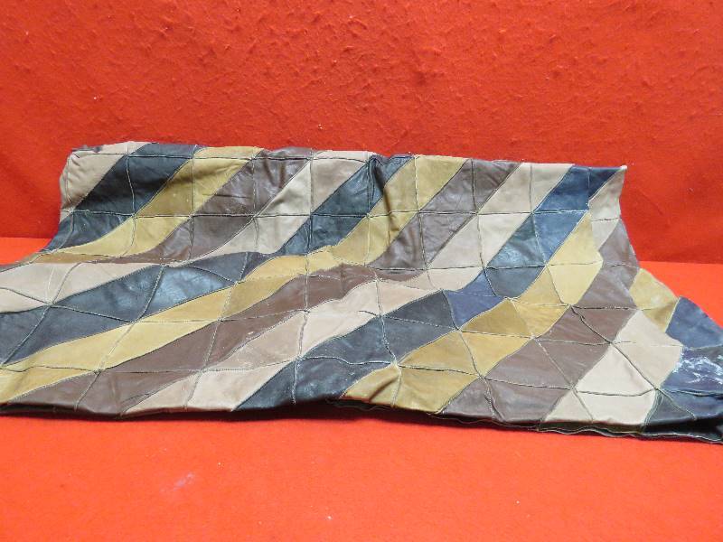 lot 18 image: Leather