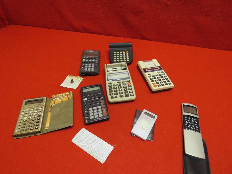 lot 22 image: Calculators