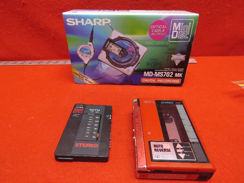 lot 27 image: Vintage Electronics