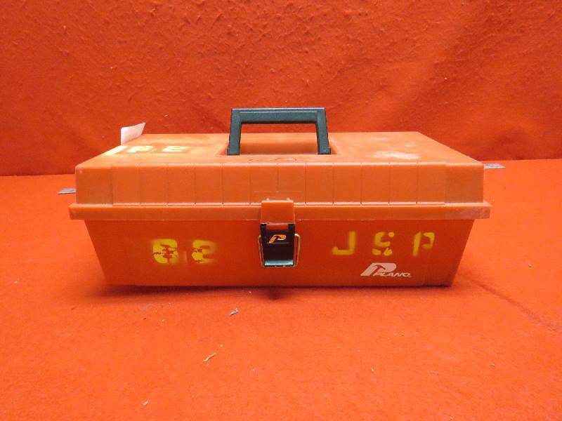 lot 47 image: Tool Box