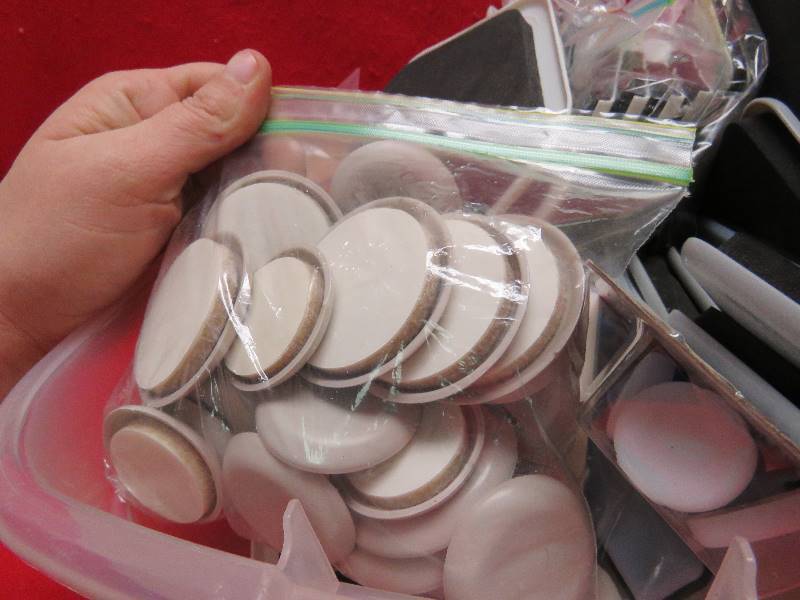 lot 60 image: Furniture Movers