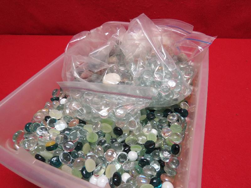 lot 62 image: Aquarium Glass Gems