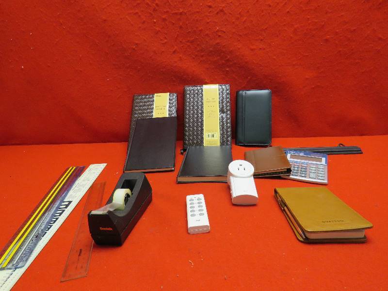 lot 76 image: Office Supplies