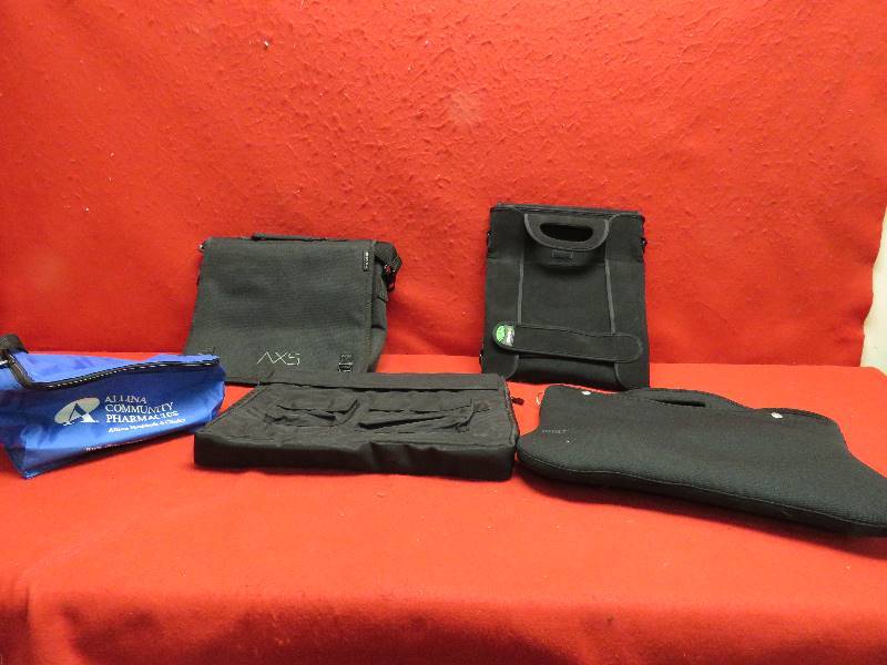 lot 83 image: Laptop Bags