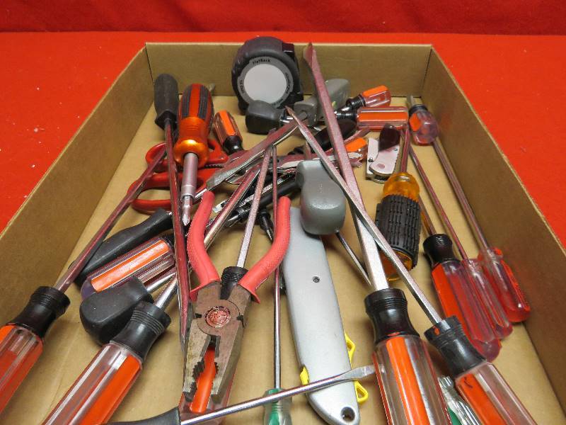 lot 125 image: Tools