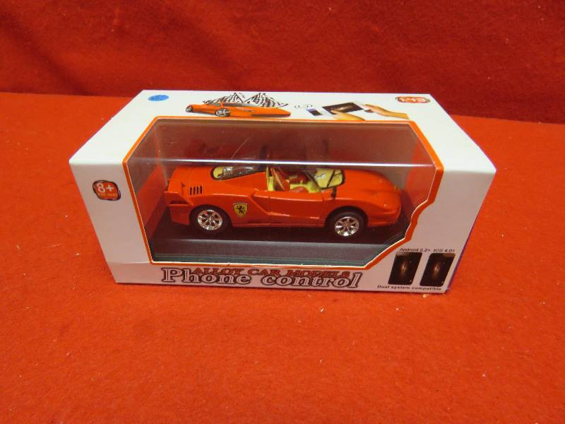 lot 140 image: Phone Control Car